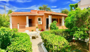 Отель Ionian Breeze Apartments  Кавос